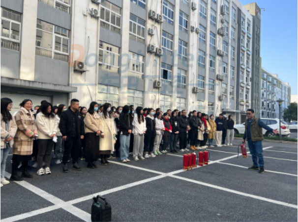教學(xué)滅火器如何使用.png